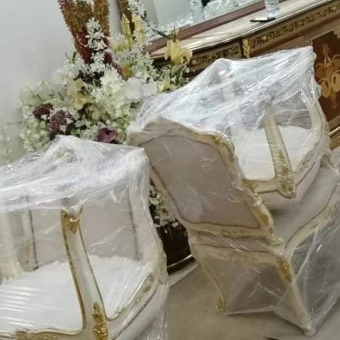 تغليف أثاث فاخر - شركة نقل أثاث بالرياض